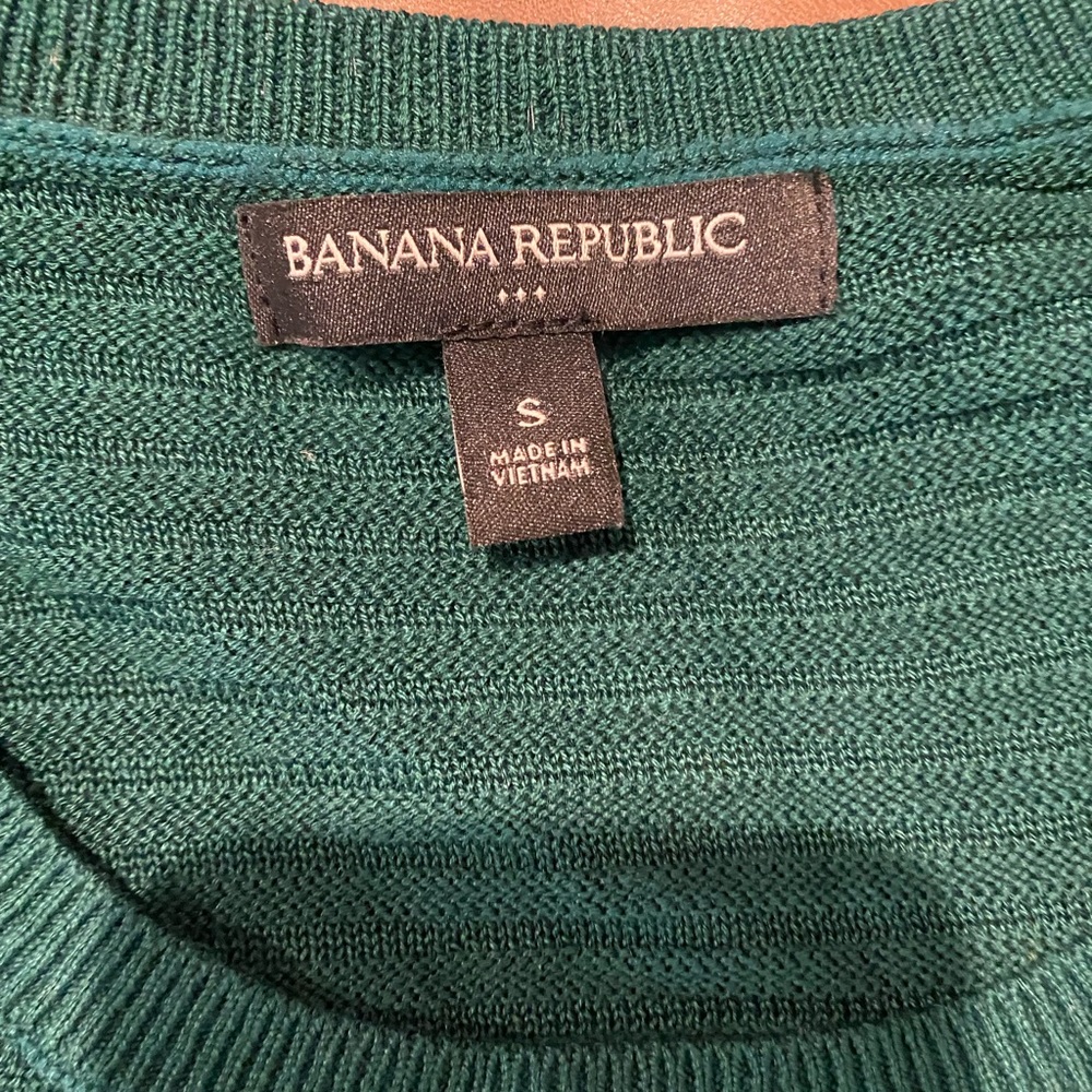 Dark green long sleeve sweater Banana Republic